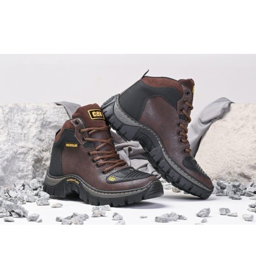 Bota Caterpillar Marrom e Preta