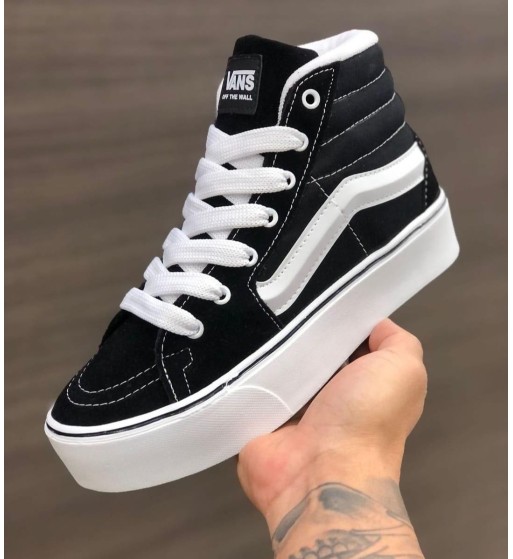 Vans KNU plataforma Preto e Branco Botinha