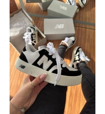 New Balance Plataforma Preto e Branco