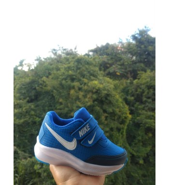 Nike Linha Baby Azul e Branco