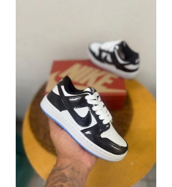 Nike Dunk Infantil Preto e Branco
