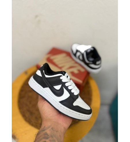 Nike Dunk Infantil Preto e Branco
