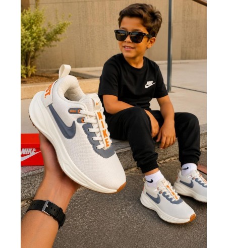 Nike Zoom Infantil Branco e Cinza