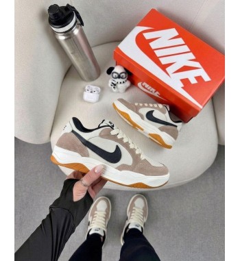 Tênis Nike SB Skateboard Preto, Marron e Bege
