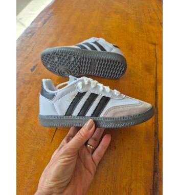 Tênis Adidas Infantil Cinza e Marrom