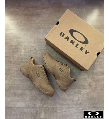Tênis Oakley Halftrack Low Marrom